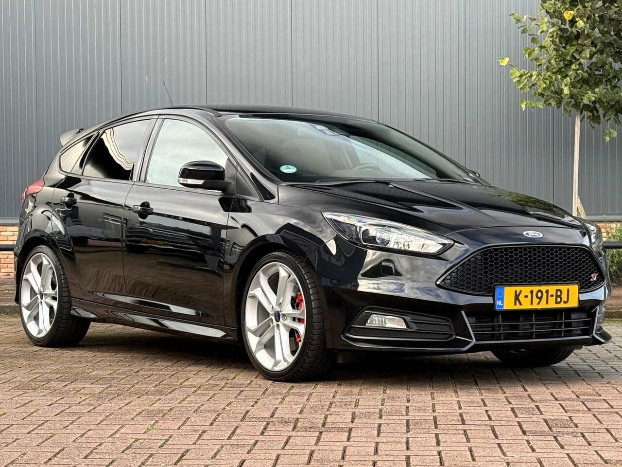 Ford Focus - 2.0 ST-3 / Facelift / Zeer goed onderhouden - AutoWereld.nl