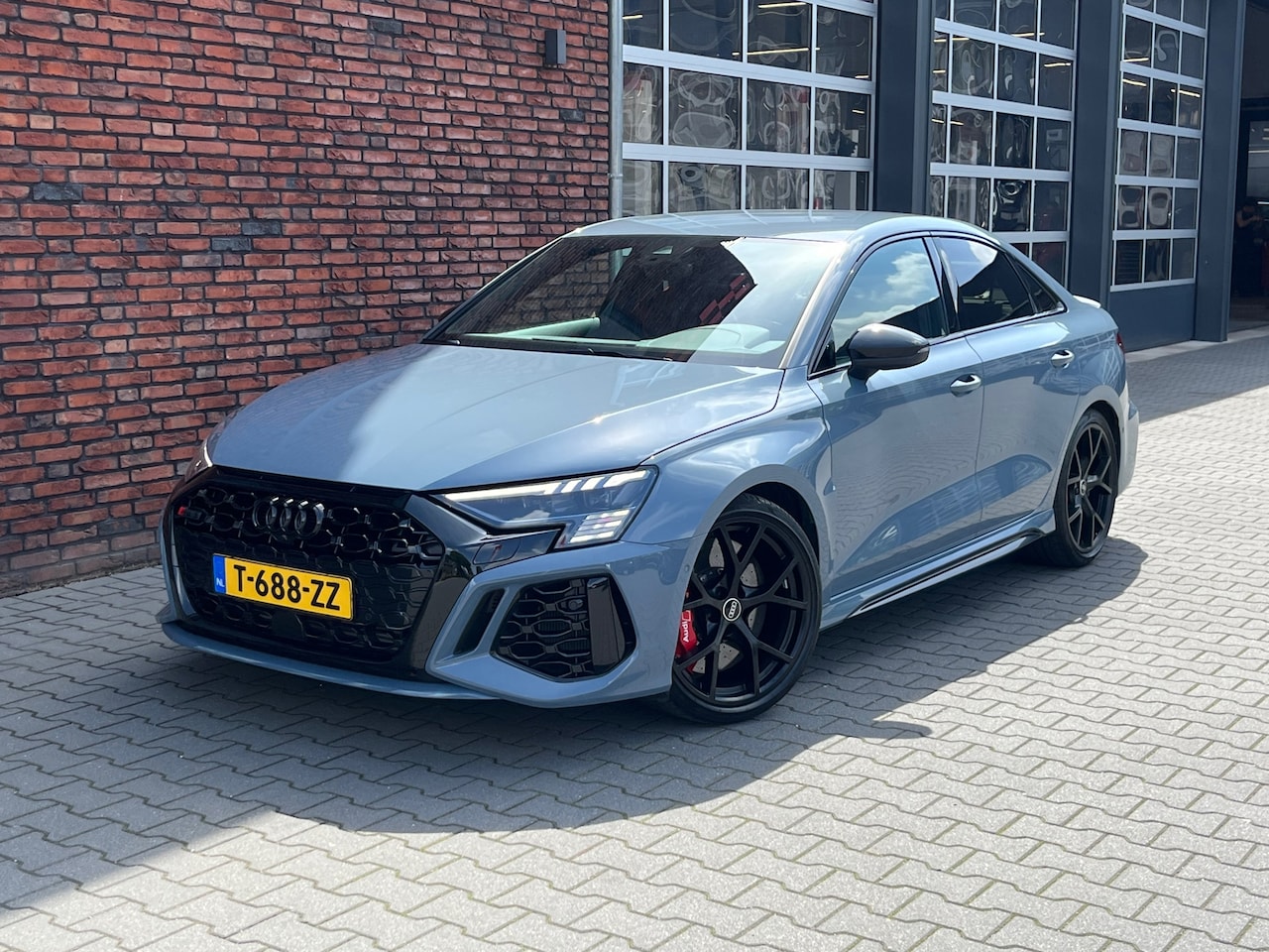 Audi A3 Limousine - 2.5 TFSI RS 3 quattro 400Pk Keramisch Adapt.Cruise/AchteruitrijCam./LED/PDC/DAB/Clima/AppC - AutoWereld.nl