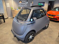 Microlino Microlino - Micro Competizione 10.5 kWh 10.5 KWh L7 177 Km. 90Km/u