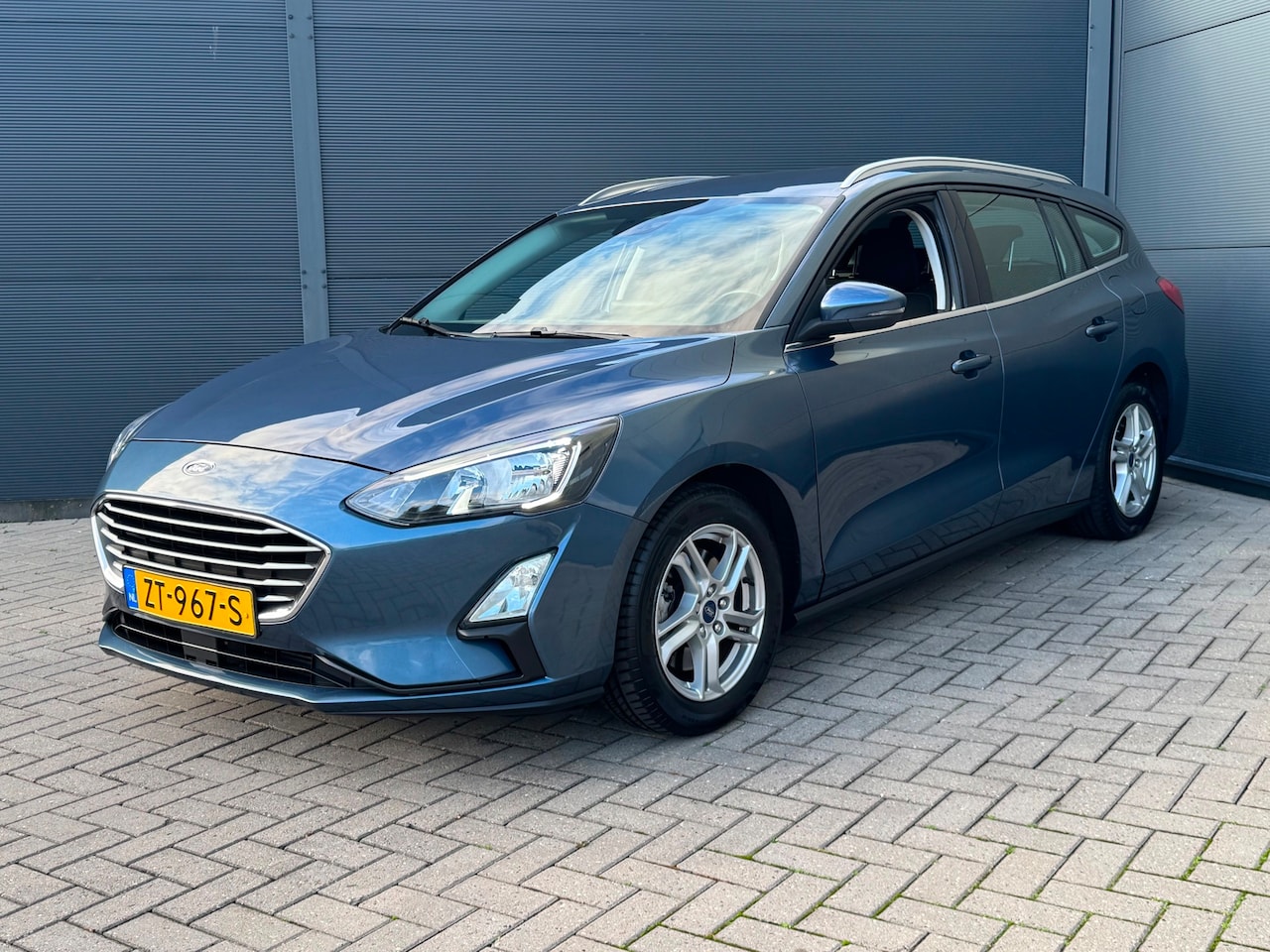 Ford Focus Wagon - 1.0 EcoBoost / Facelift / Carplay / Led / Nap - AutoWereld.nl