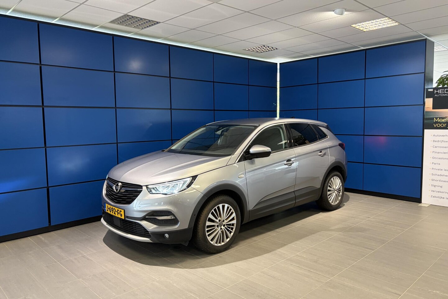 Opel Grandland X - 1.2 Turbo Innovation 1.2 Turbo 130PK Innovation - AutoWereld.nl