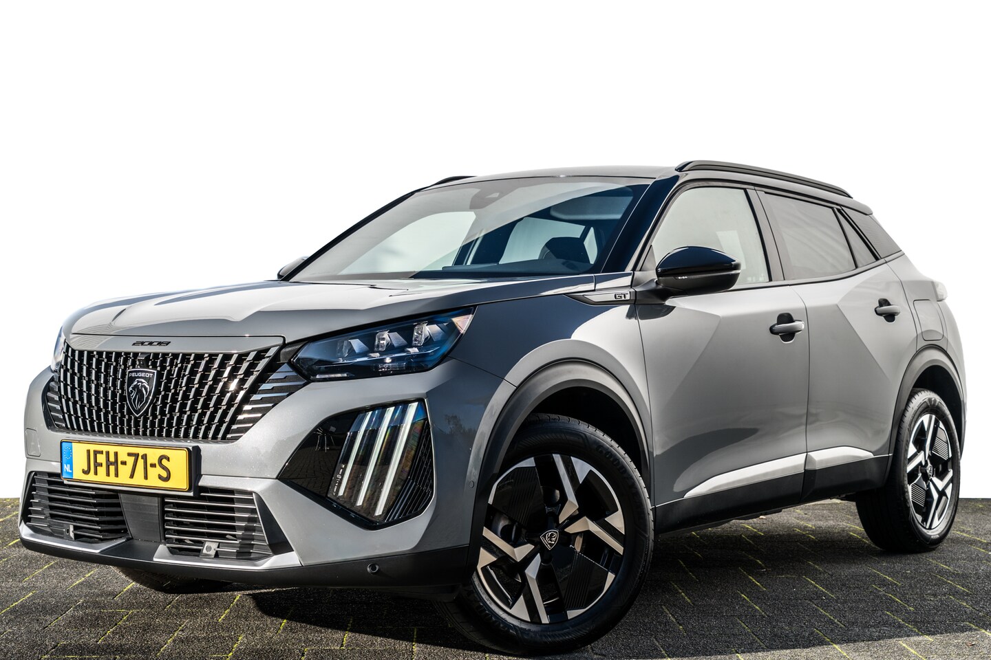 Peugeot 2008 - 1.2 PureTech 130 GT | Sportstoelen | LED | Camera | Massage | Carplay | Virtual Cockpit - AutoWereld.nl