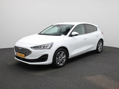 Ford Focus - 1.0 EcoBoost Hybrid Titanium | Parkeersensor voor/achter | Navigatie full map | Apple CarP