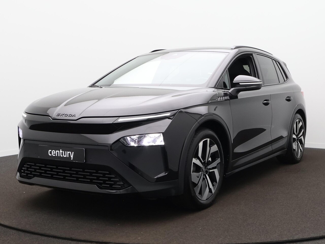 Skoda Elroq - 85 Sportline | Camera | Trekhaak | ACC | Stoelverwarming | - AutoWereld.nl