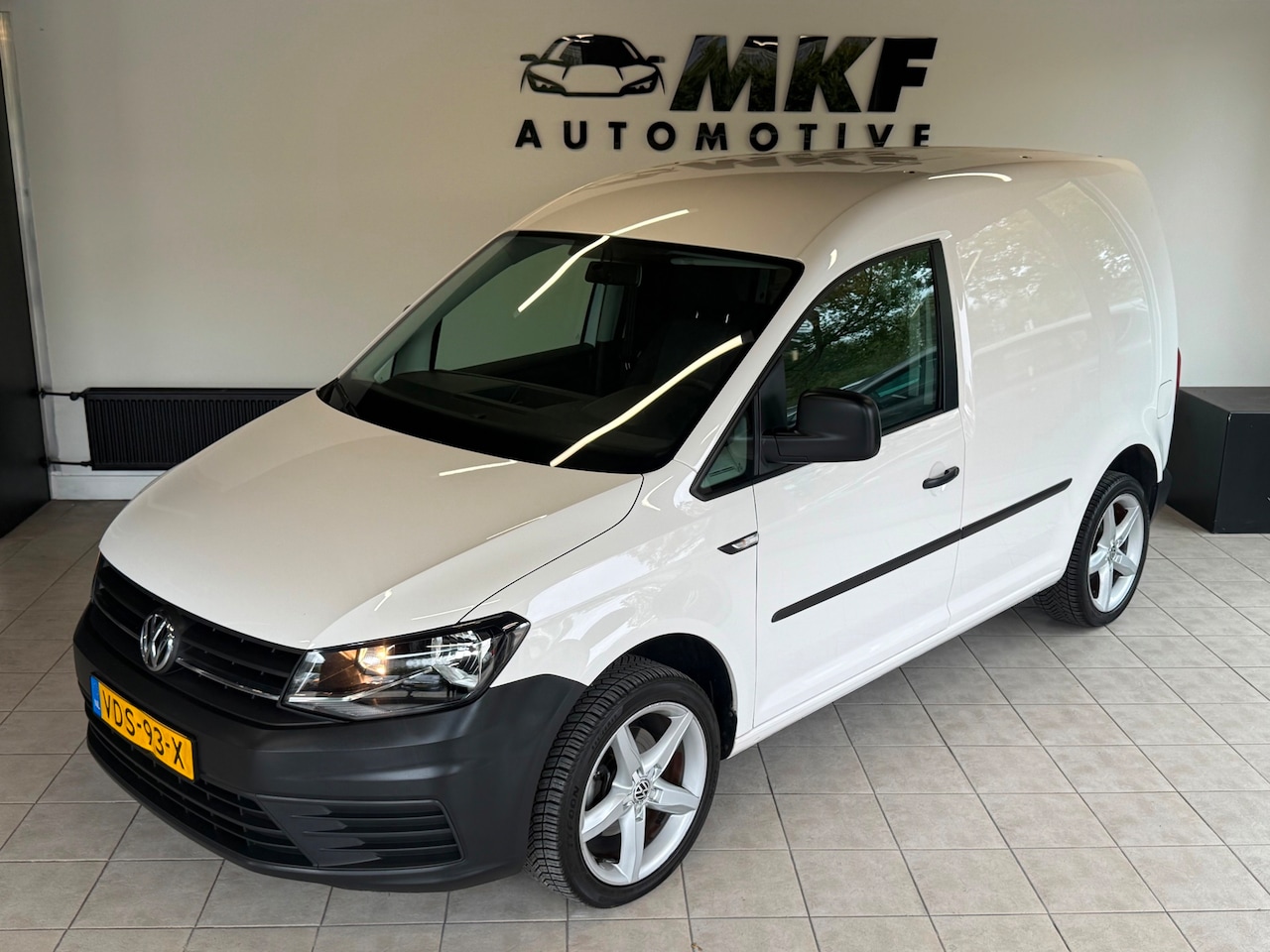 Volkswagen Caddy - 2.0 TDI BMT Trendline Airco|EURO6|LMV|NAP! - AutoWereld.nl