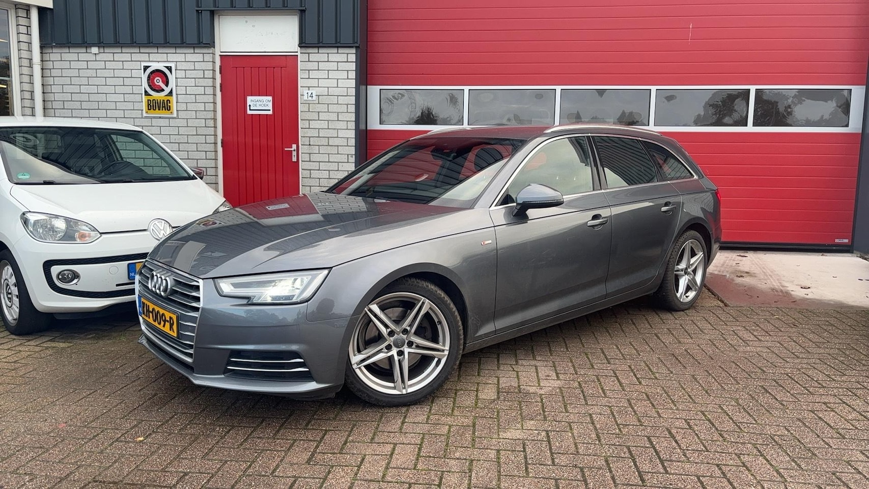 Audi A4 Avant - 1.4 TFSI Lease Edition AUTOMAAT / TREKHAAK / S-LINE INTERIEUR / FULL LED / CARPLAY / NAVI - AutoWereld.nl