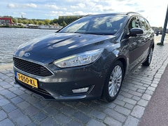 Ford Focus Wagon - 1.0 Titanium navigatie airco/ecc keurige auto