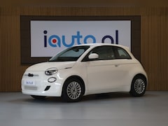 Fiat 500e - Urban Comfort 42 kWh Keyless/Stoelverw/CarPlay/Camera/Dodehoek/Pdc/15"