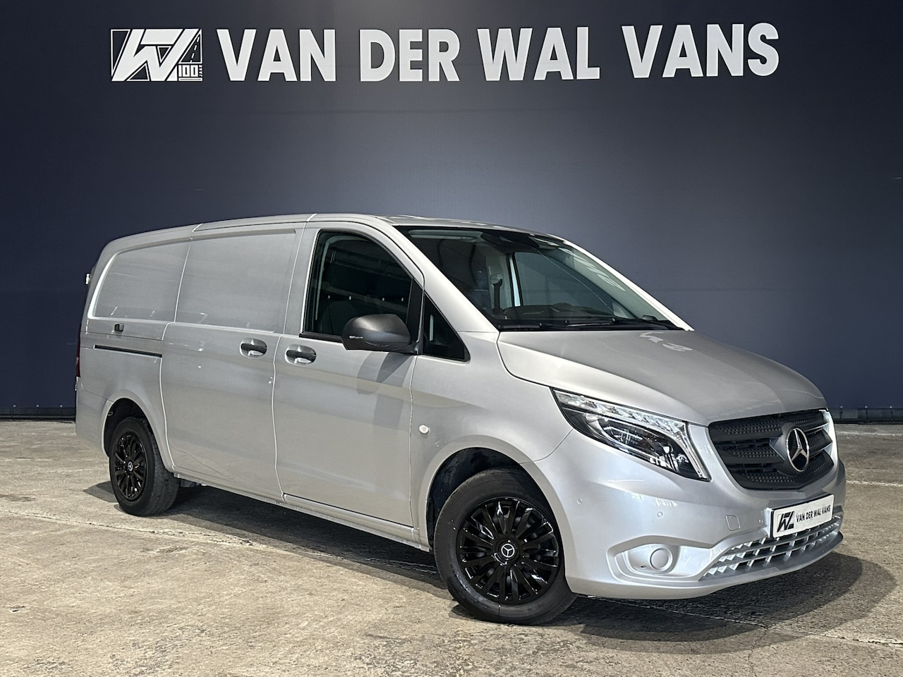 Mercedes-Benz Vito - 114 CDI 136pk L2H1 Euro6 Airco | Camera | Navigatie | LED | Trekhaak Cruisecontrol, Stoelv - AutoWereld.nl