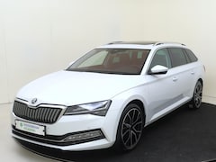 Skoda Superb Combi - 1.4 TSI iV Laurin & Klement | SoH 95% | Panoramadak | Achteruitrijcamera | Lederen bekledi