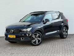 Volvo XC40 - 2.0 T4 R-Design Automaat Pano Trekhaak Camera Adaptive Cruise Leder Carplay Harman/Kardon