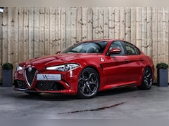 Alfa Romeo Giulia - 2.9 V6 Quadrifoglio *Kuipstoelen*H/K*ACC*1e eigenaar
