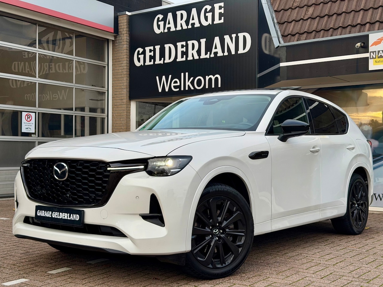 Mazda CX-60 - 2.5 e-SkyActiv PHEV Homura | PANO | LEDER | FULL-LED | MEMORYSEAT | APPLE/ANDROID | NAVI | - AutoWereld.nl