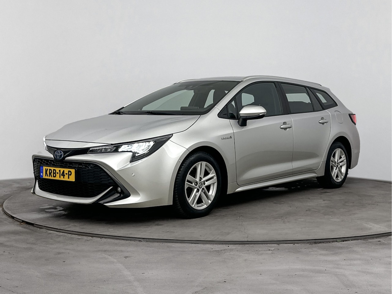 Toyota Corolla Touring Sports - 1.8 Hybrid Business | Parkeersensoren V+A | Draadloos Telefoon laden | - AutoWereld.nl