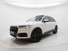 Audi Q7 - 55 TFSI e quattro S LINE PANO RS STOEL B&O HUD SFEER