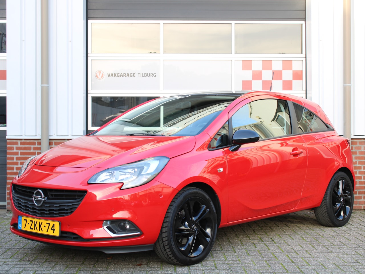 Opel Corsa - 1.0 Turbo 115PK Color Edition /Cruise control/Camera/PDC/17'LM/Trekhaak/DAB+/Lane assist/B - AutoWereld.nl