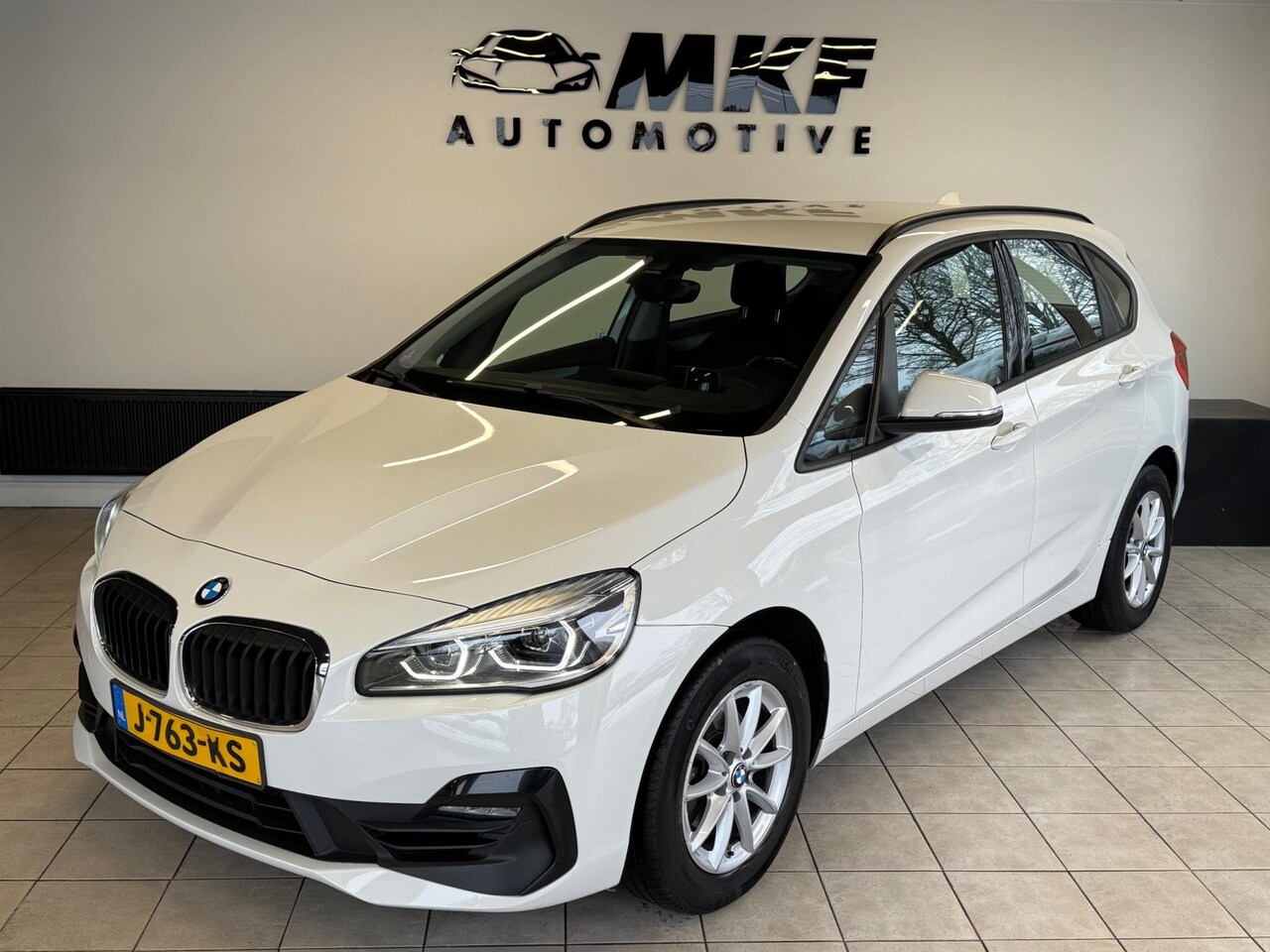 BMW 2-serie Active Tourer - 216i Executive Edition ECC/HU/LED! - AutoWereld.nl