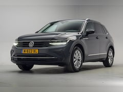 Volkswagen Tiguan - 1.5 TSI Life Business Aut. [ Navi Ergo-Stoelen Adapt.cruise ]