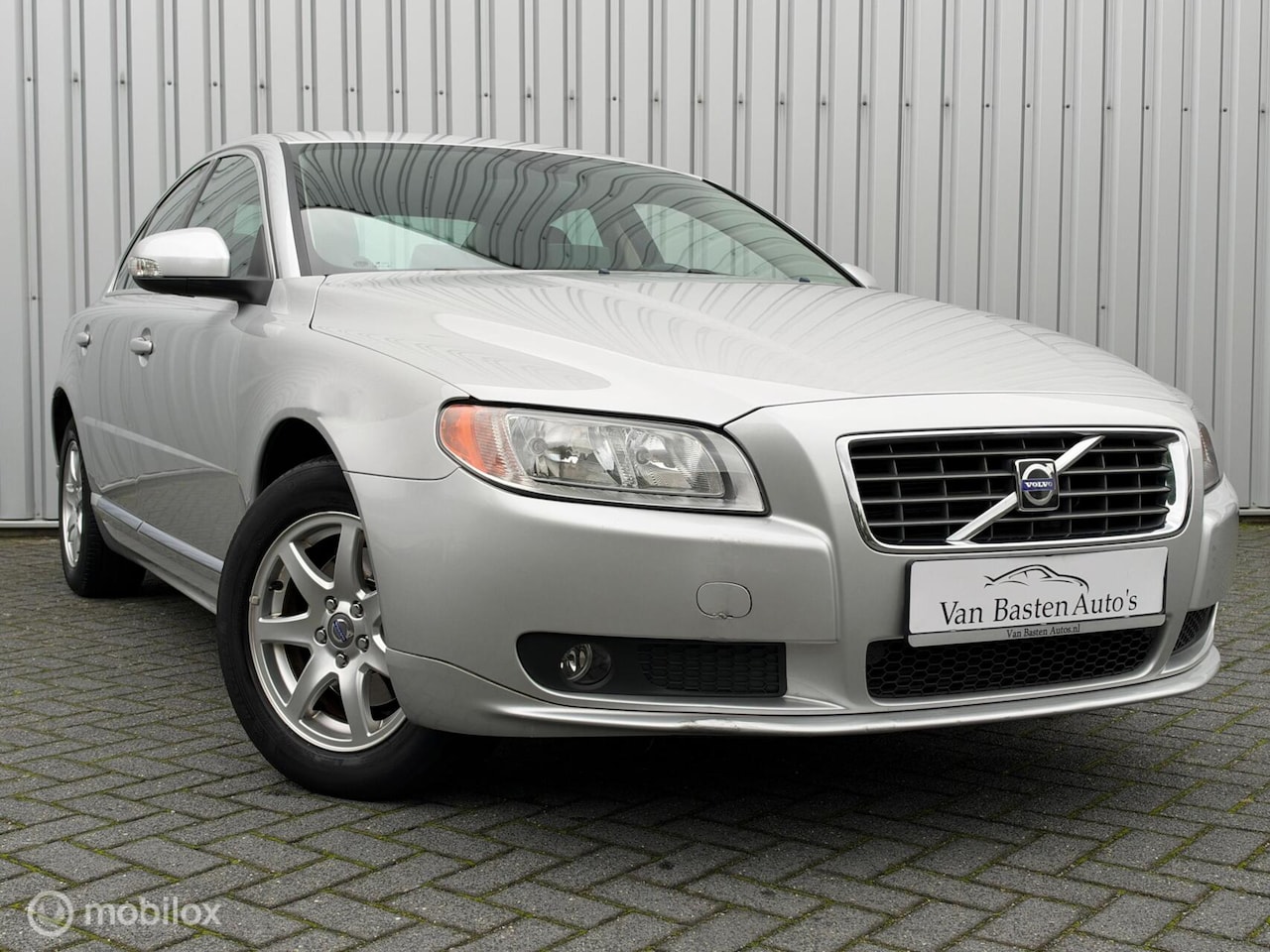 Volvo S80 - 2.5 T Momentum | Aut | Leder | PDC | Youngtimer | 1e eigenaar | Dealer onderhouden | Nieuw - AutoWereld.nl
