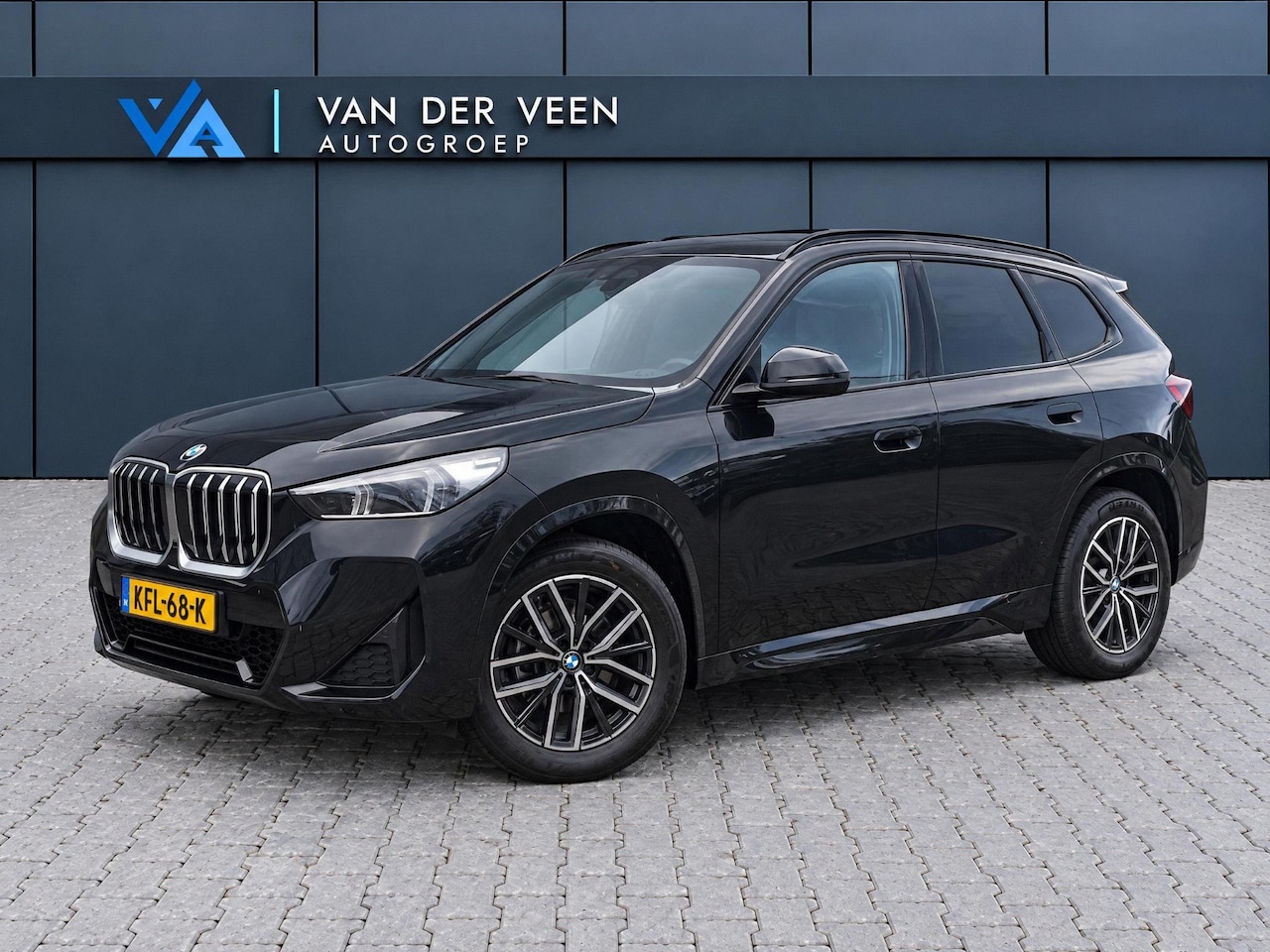 BMW X1 - sDrive18i M-Sport | Panorama dak | Elektrisch wegklapbare trekhaak | Stoelverwarming | Ach - AutoWereld.nl