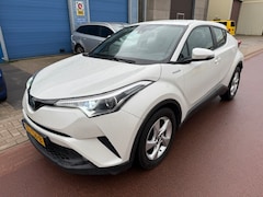 Toyota C-HR - 1.8 Hybrid Active 2018 NAP 242.995km BTW Navigatie Alle boekje zijn aanwezig. Zeer goed on