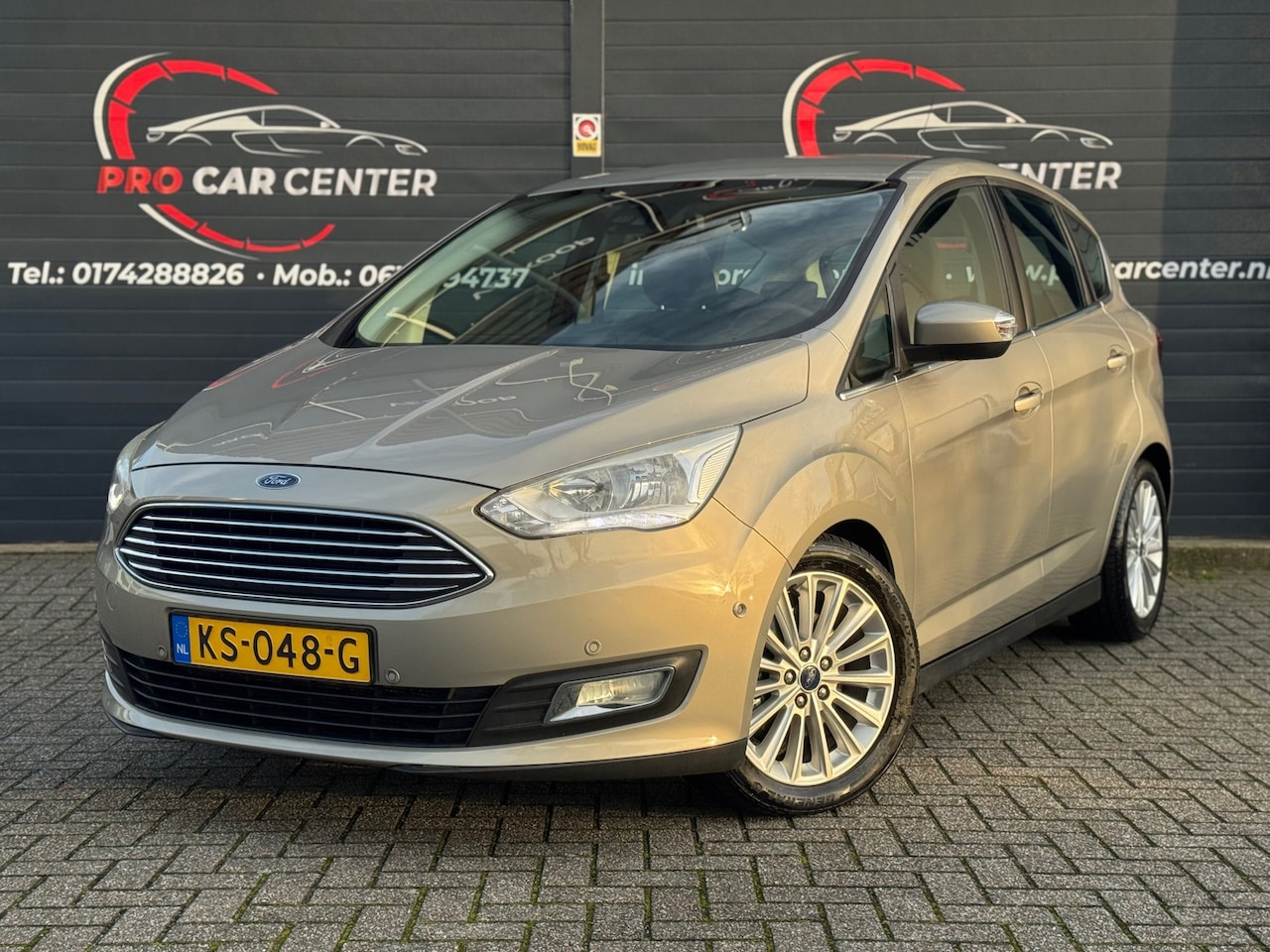 Ford C-Max - 1.5 Titanium Climate | Cruise | V-A Pdc | Carplay | El.ramen | Lmv | Nap | Apk - AutoWereld.nl