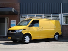 Volkswagen Transporter - 2.0 TDI L2H1 App connect / Imperiaal / Camera / Trekhaak / 3 zits