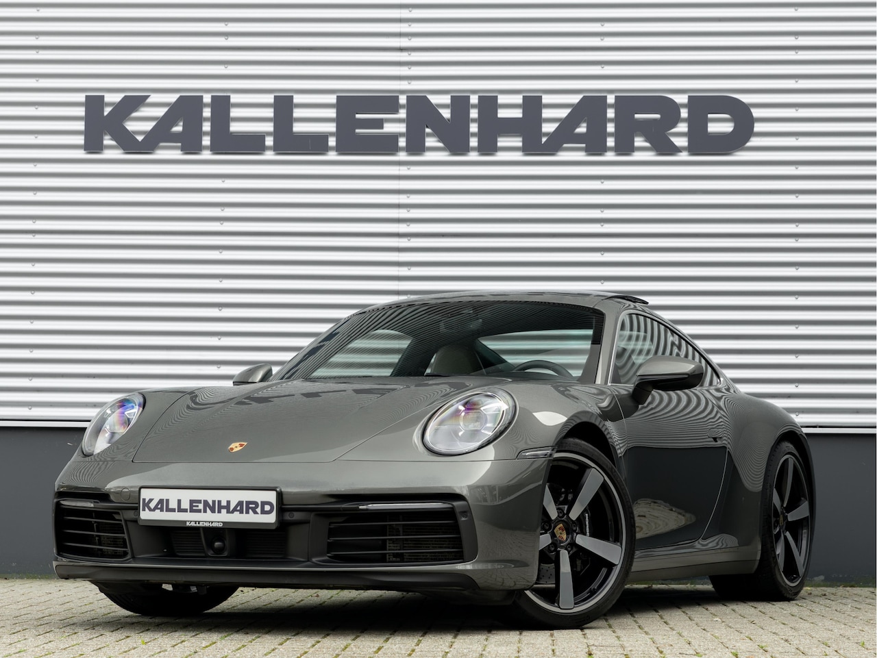 Porsche 911 - 3.0 Carrera S - Schuifdak - Achterasbesturing - Clank Audio - PPF - ACC - Stoelventilatie - AutoWereld.nl