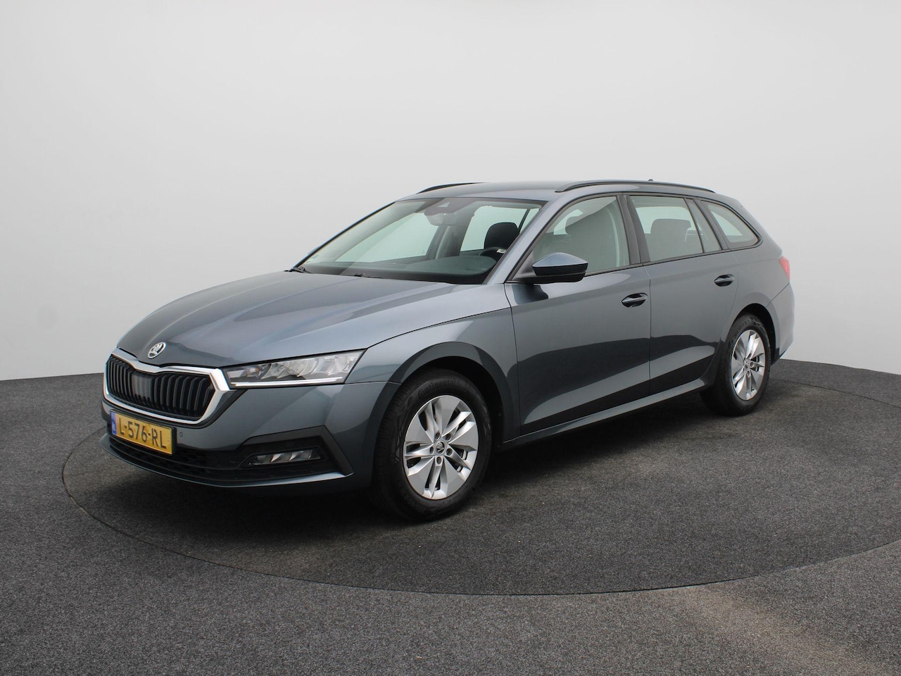 Skoda Octavia Combi - 1.0 TSI Business Edition | NAVIGATIE | CLIMATE CONTROL | CRUISE CONTROL - AutoWereld.nl