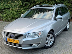 Volvo V70 - 2.0 D4 Polar+ 180PK Automaat | Lederen Bekleding | Navigatie | Trekhaak | Memory