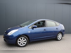 Toyota Prius - 1.5 VVT-i