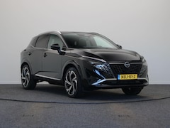 Nissan Qashqai - 158pk MHEV Xtronic Tekna Plus | 1800kg geremd | HUD | Panoramisch dak | Voorruitverwarming