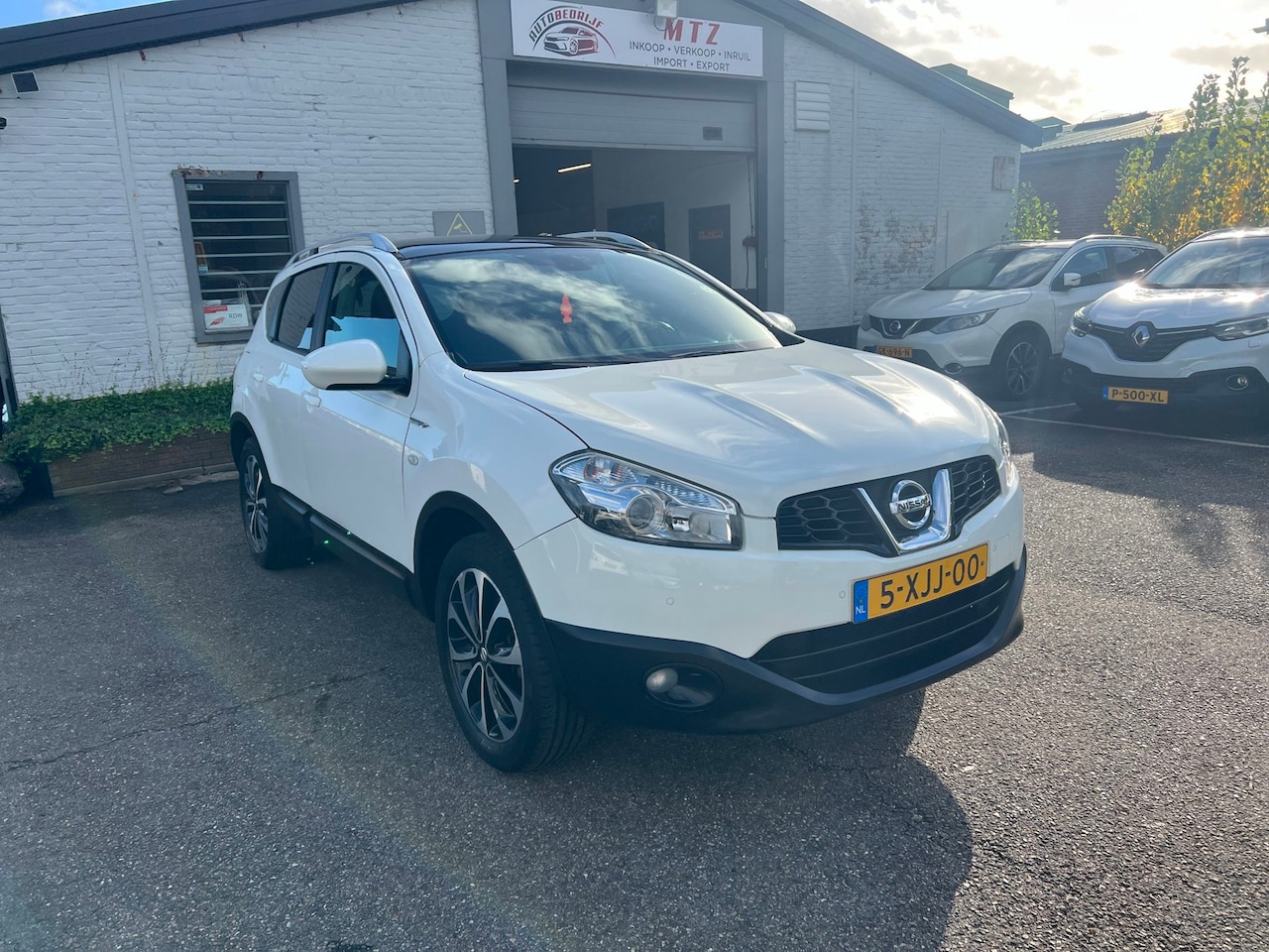 Nissan Qashqai - 2.0 Connect Edition | AUT.|CLIMA|NAVI - AutoWereld.nl