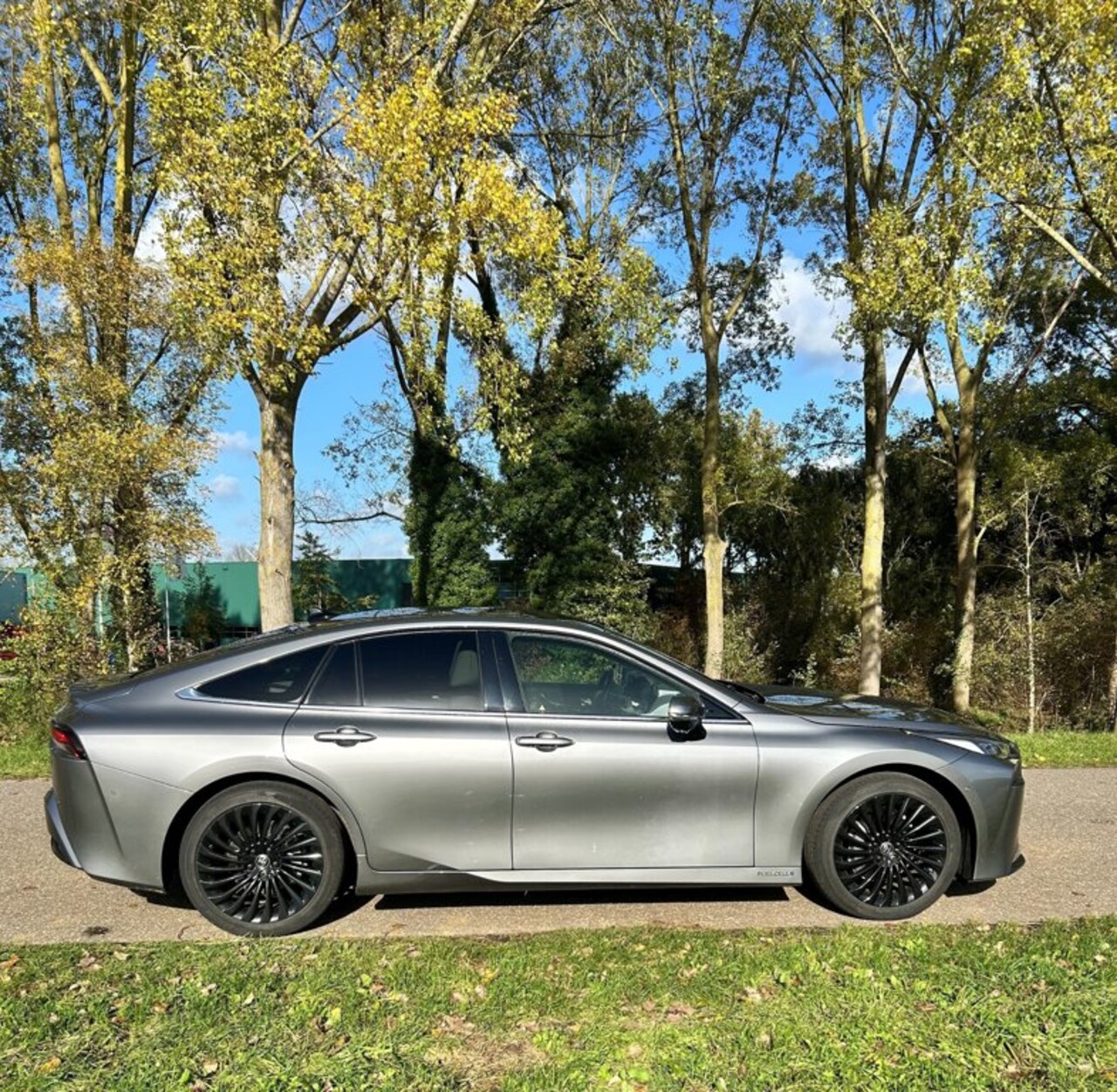 Toyota Mirai - Prestige Executive Fabrieksgarantie tot 03-2031 - AutoWereld.nl