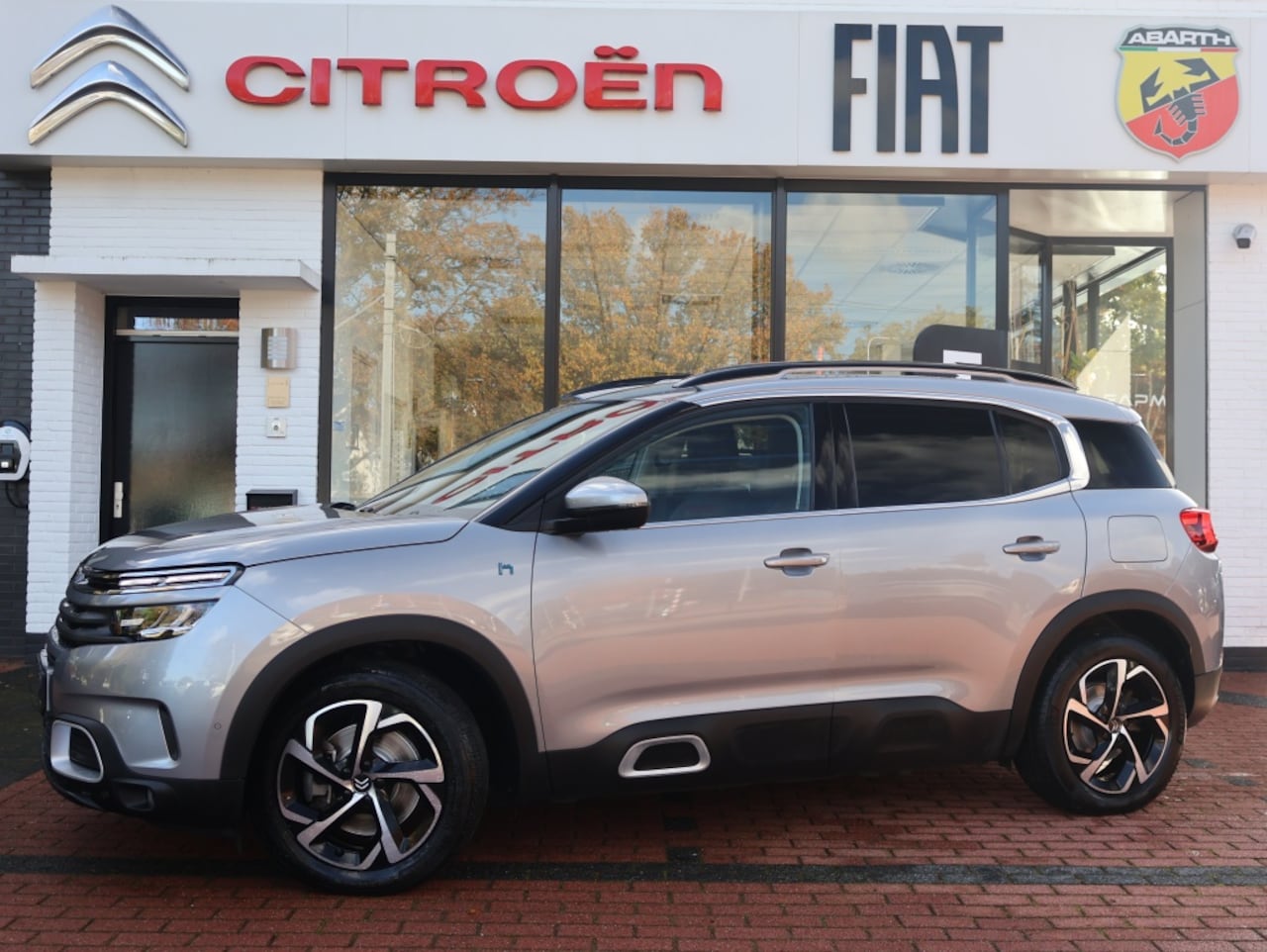 Citroën C5 Aircross - SUV 1.6 Plug-in Hybrid 225PK e-EAT8 Automaat Feel, Rijklaarprijs | Navigatie | Camera | Tr - AutoWereld.nl