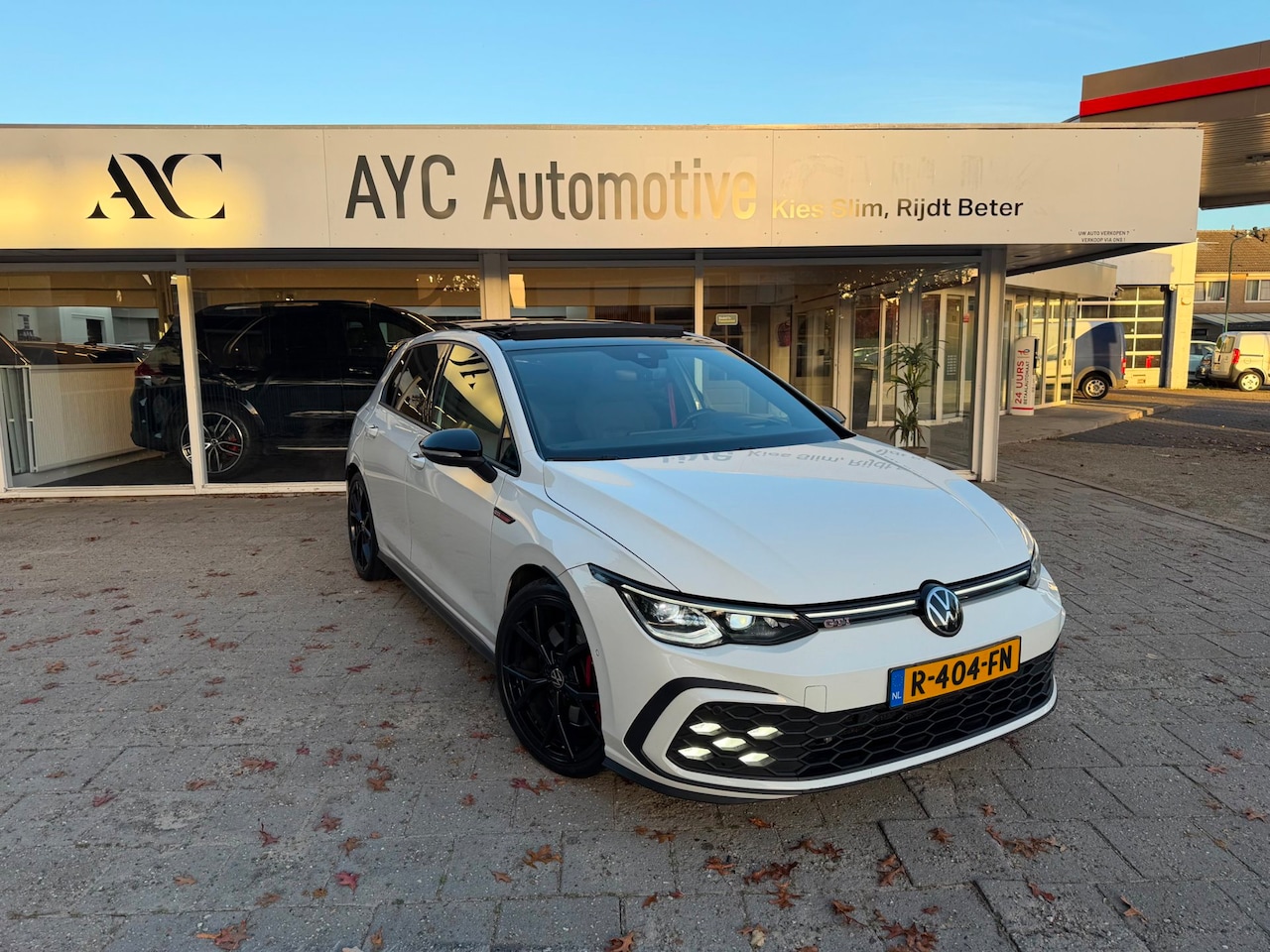 Volkswagen Golf - 2.0 TSI GTI 245 PK Pano| Camera |ACC| Head-Up | - AutoWereld.nl