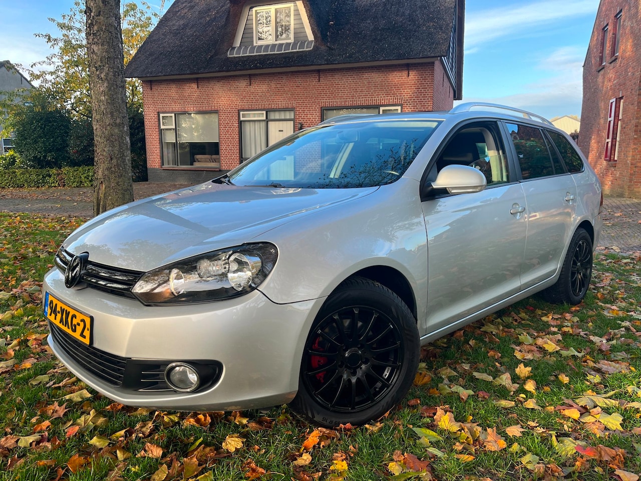 Volkswagen Golf Variant - 1.2 TSI Trendl. Bluem. / AC / Pano - AutoWereld.nl