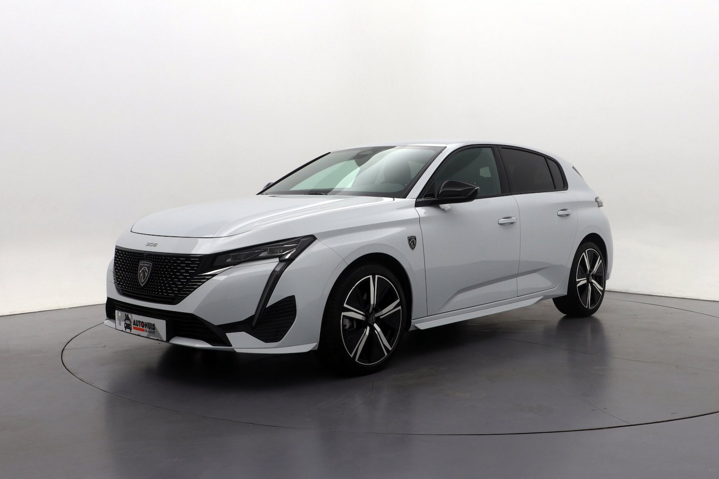 Peugeot 308 - 1.2 Hybrid 136 e-DSC6 Aut. GT i-Cockpit, 360° Vision & Drive Assist Plus Pack, 18” - AutoWereld.nl