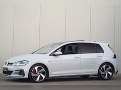 Volkswagen Golf - 2.0 TSI GTI Performance / Pano / Dealeronderhouden / Dynaudio / Bearlock / White Silver Me