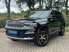Jeep Grand Cherokee - 2.0 Summit Reserve Plug in Hybrid 4xe 380pk Luchtvering / Massage Stoelen / Nightvision