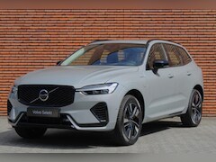 Volvo XC60 - T6 Plug-in hybrid AWD Plus Dark | Trekhaak | All-Season banden | 360 Graden Camera | Panor