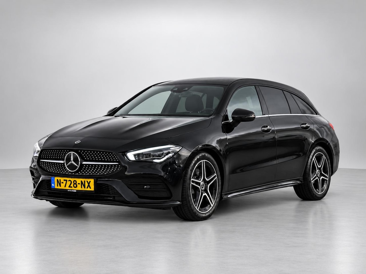 Mercedes-Benz CLA-klasse Shooting Brake - 200 Business Solution AMG 200 Business Solution AMG - AutoWereld.nl