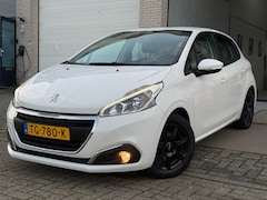 Peugeot 208 - 1.2 PureTech Blue Lion/ nap/ 2e EIG/ goed onderhouden/ 1jaar APK/ zeer nette auto