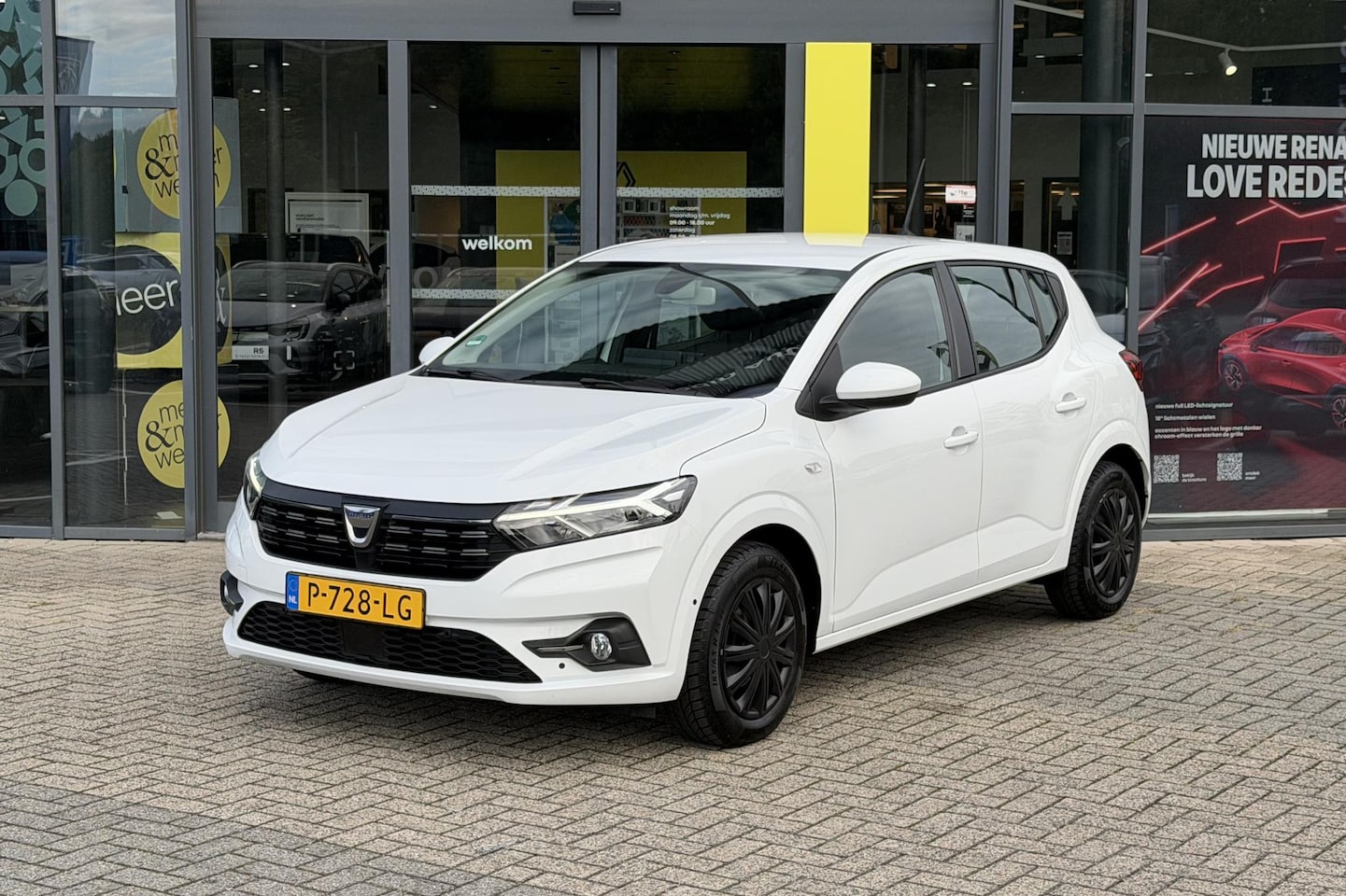 Dacia Sandero - TCe 100 Bi-Fuel Expression | Camera | Parkeersensoren voor + achter | Apple carplay/androi - AutoWereld.nl