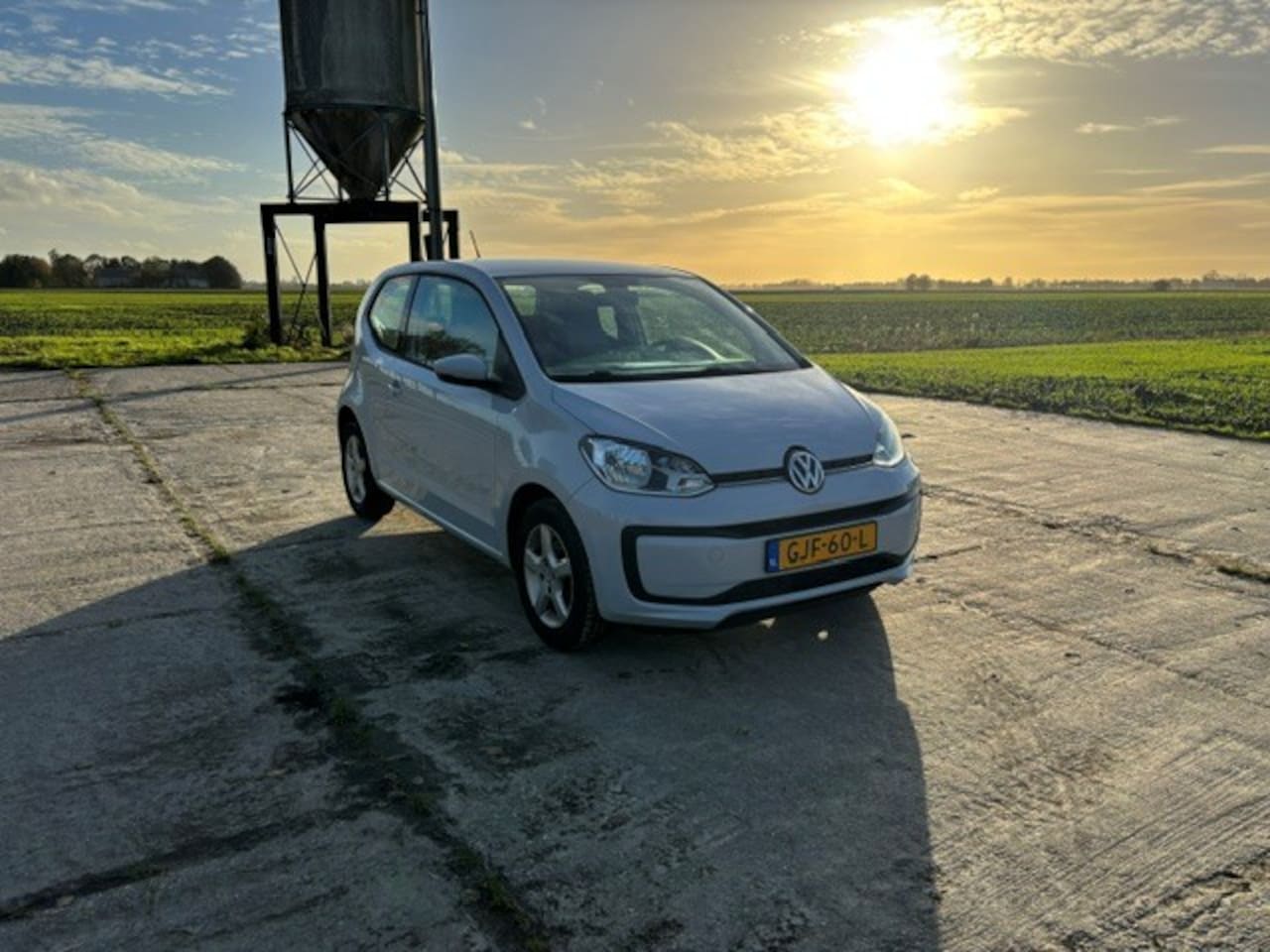 Volkswagen Up! - 1.0 move up! BlueMotion 1.0 move up! BlueMotion - AutoWereld.nl