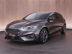 Ford Focus - ST-3 2.3 280pk |B&O|blind spot|Apple Carplay|adaptive LED|winterpack|parkeercamera|cruise