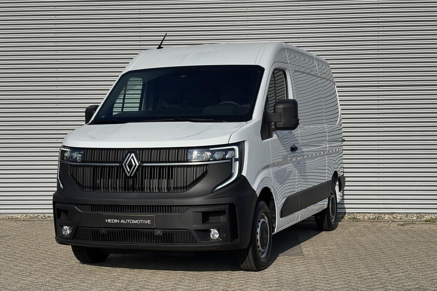 Renault Master E-Tech - T35 L2H2 Extra long range 87 kWh | parkeersensoren | achteruitrijcamera | cruise control | - AutoWereld.nl