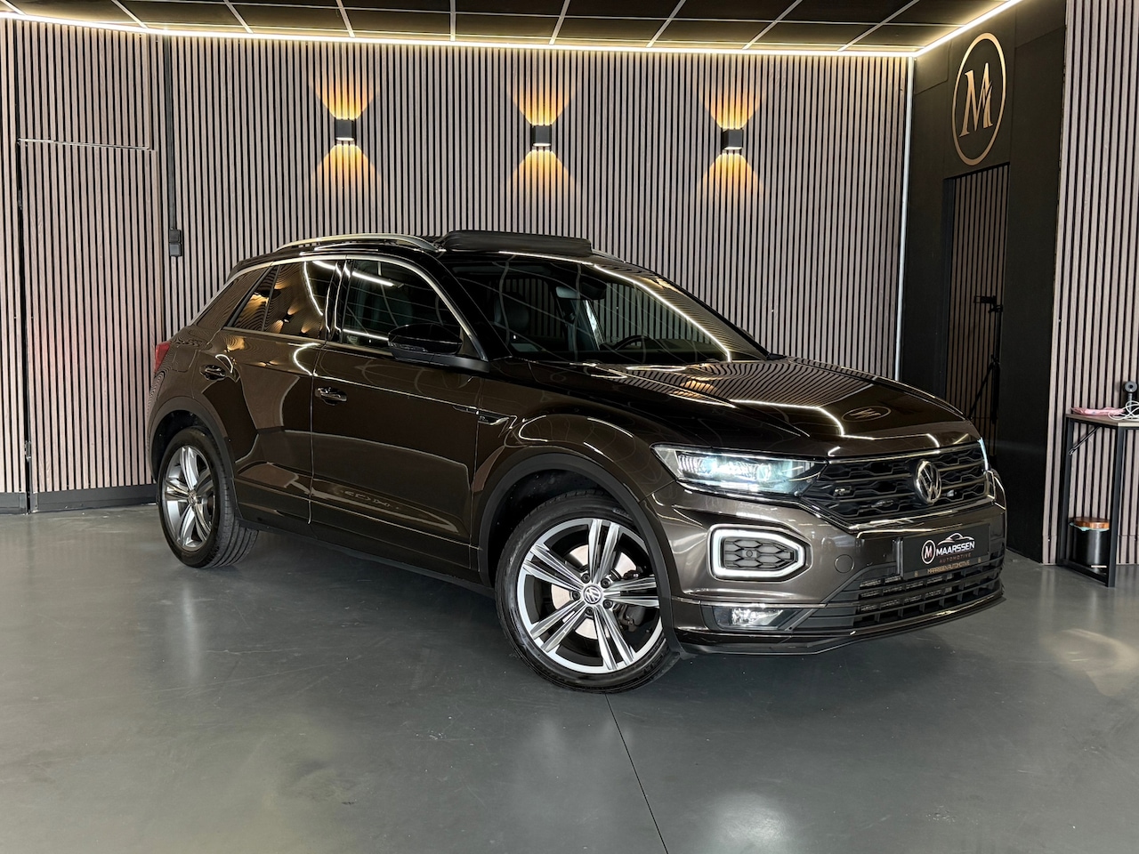 Volkswagen T-Roc - 2.0 TSI 4Motion Sport 2.0 TSI 4Motion Sport - AutoWereld.nl