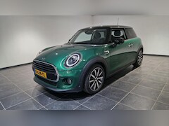 MINI 3-Deurs - 1.5 Cooper Chili | Navigatie | Camera | Stoelverwarming | Climate Control |