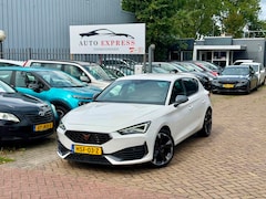 CUPRA Leon - 1.5 eTSI Business Edition Aut/ Adaptive Cruise/Carplay/Camra/Elektrische pak/lDrive assist